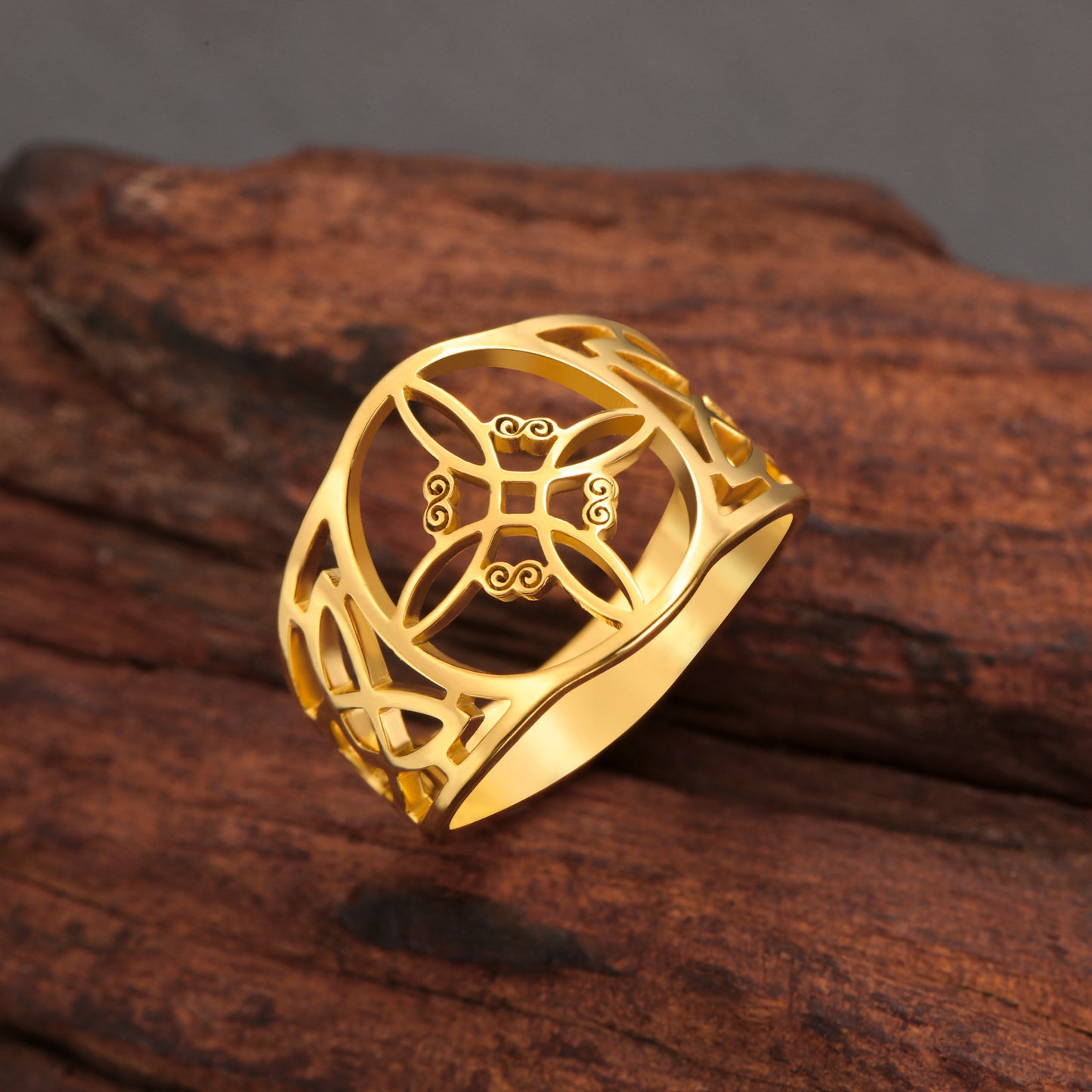 Anillo Nudo de Bruja