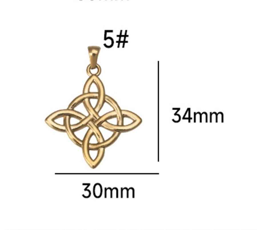 Dijes Nudo de Bruja dorados